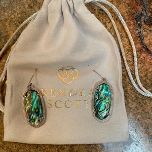 Kendra Scott Elle earrings